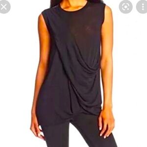 WHITE - BCBGMaxAzria Rumor Knit Style Top - Size Small